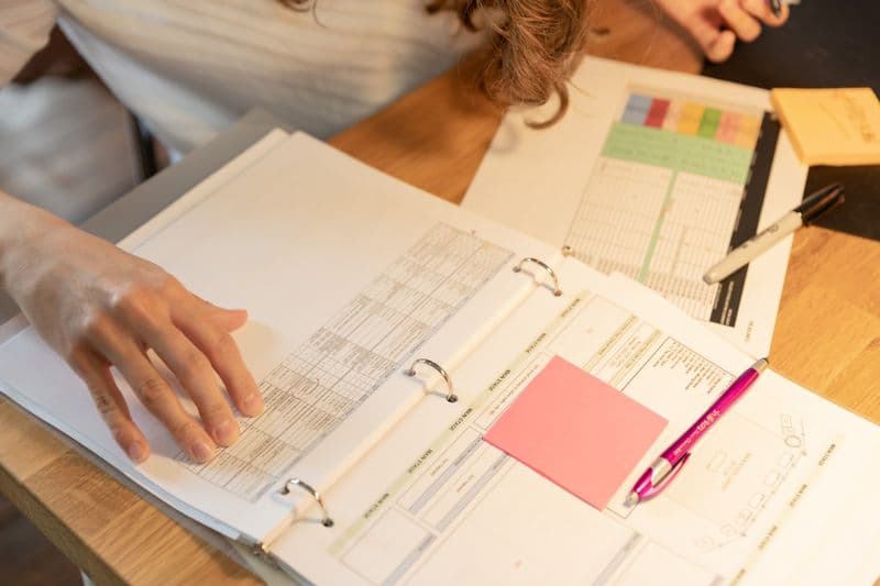 Dubai Golden Visa vs Residency Visa: What's the Difference for Investors?